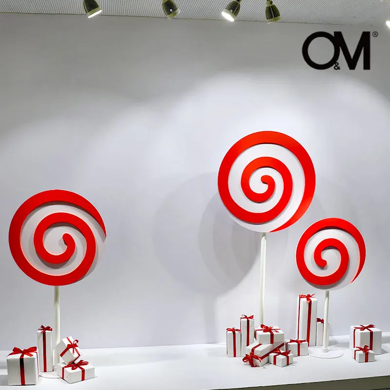 O&M Display Design Wave Board Candy Props Shop Decoration Ideas Christmas Window Display