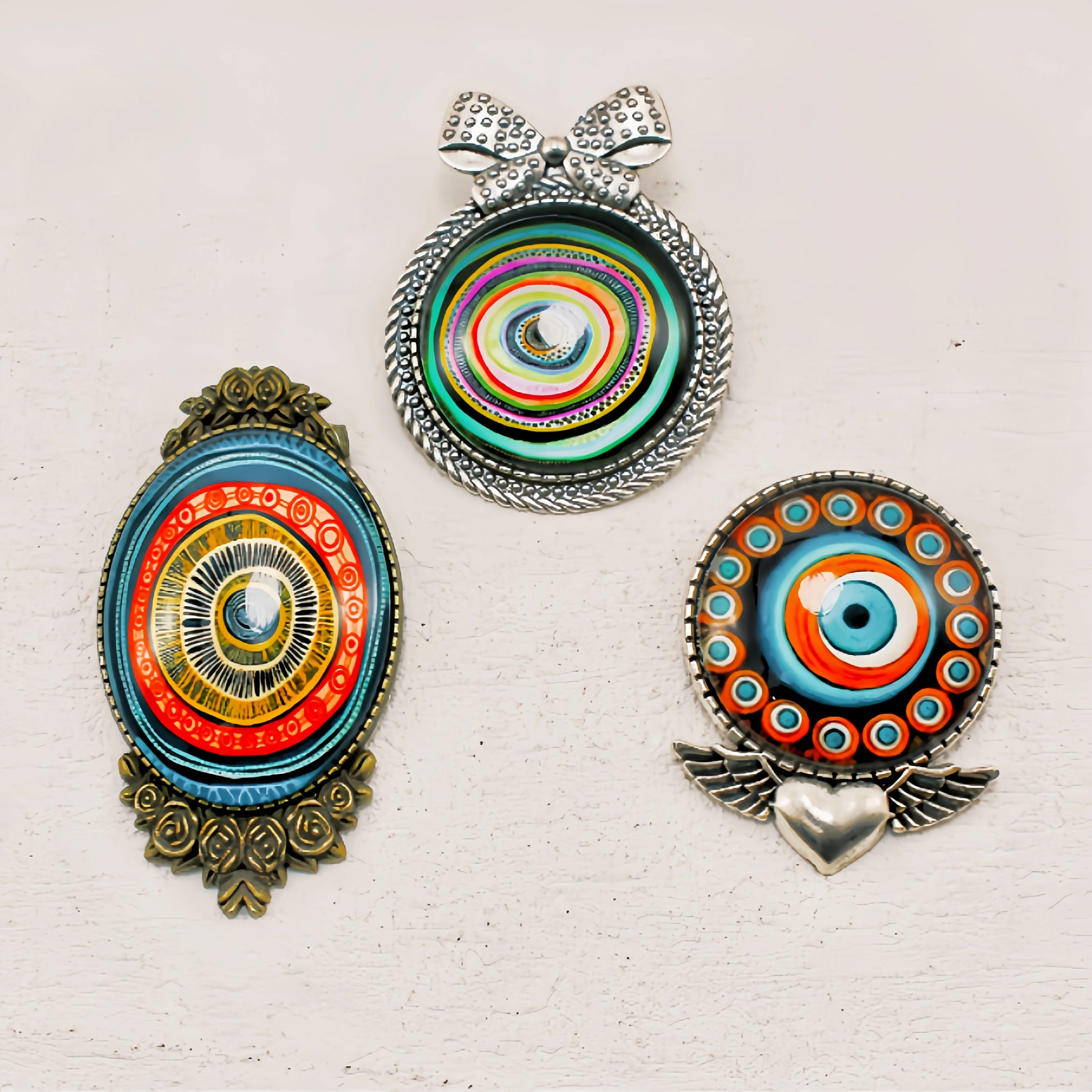 Graduate Gift Student Brooch Custom Crystal Lapel Pin Badge Soft Enamel School Graduation Pin Trophies Customized Logo Plaques