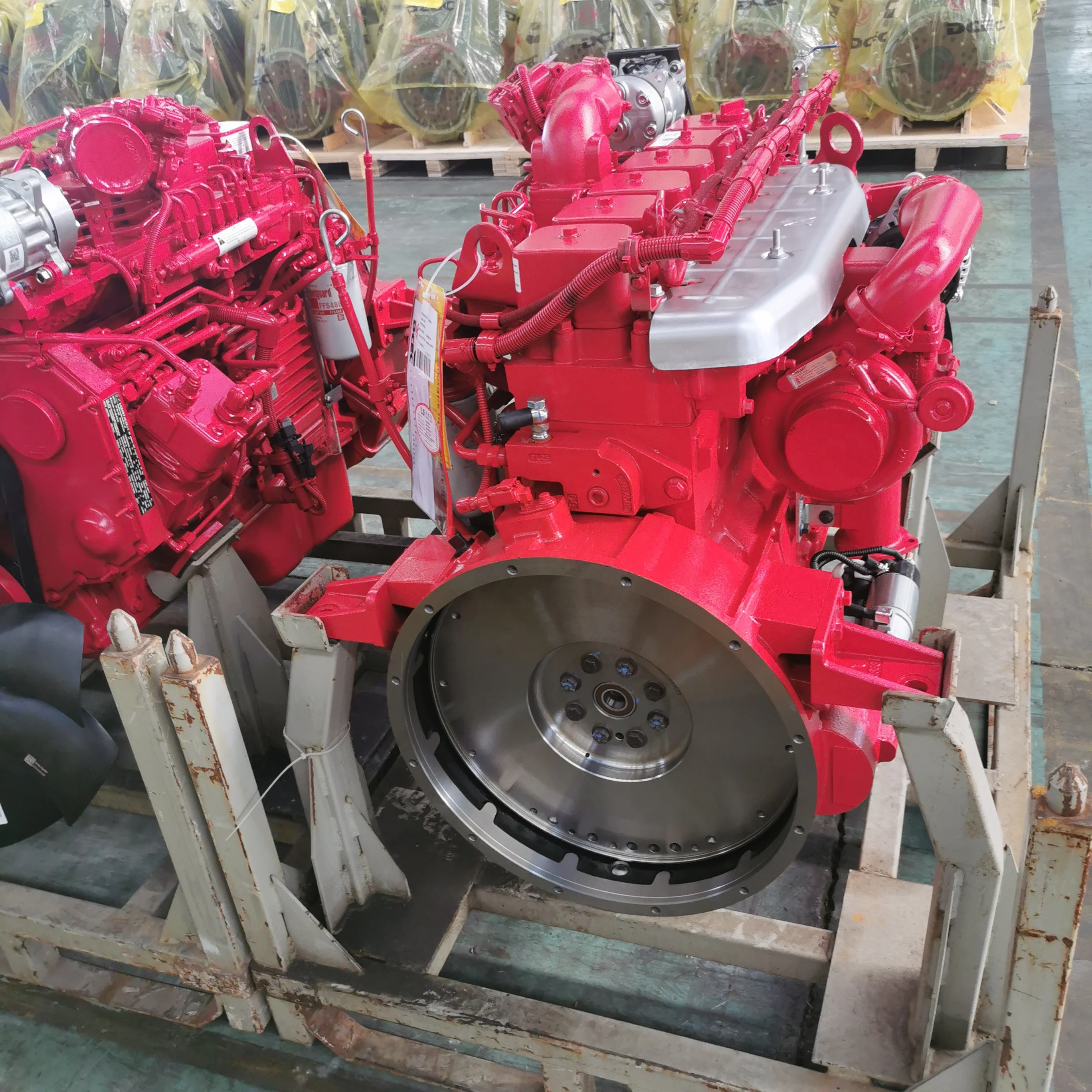 82280945 в наличии, электронное управление, 6 цилиндров, л, ISB180 50, используется в сборе дизельных двигателей для транспортных средств