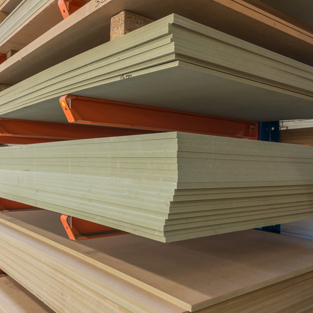 Wholesaler high gloss plain MDF board fire resistant and moisture proof MDF board for house decoration