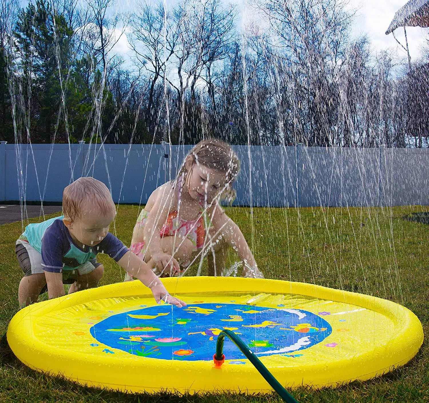 Лидер продаж на Amazon забавная садовая игра надувной детский водяной игровой коврик распылитель игрушка-брызговик для