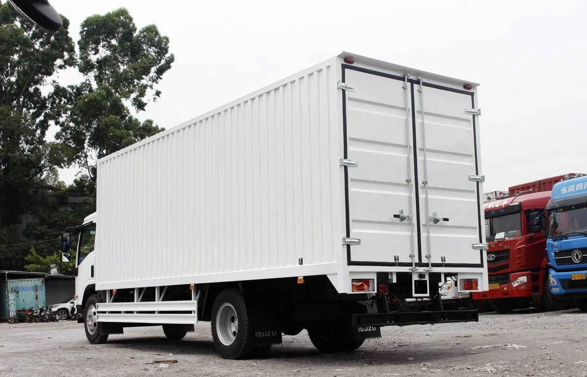ISUZU Fuel powered vehicle series - medium truck Special chassis (right-hand drive) SUZU Truck