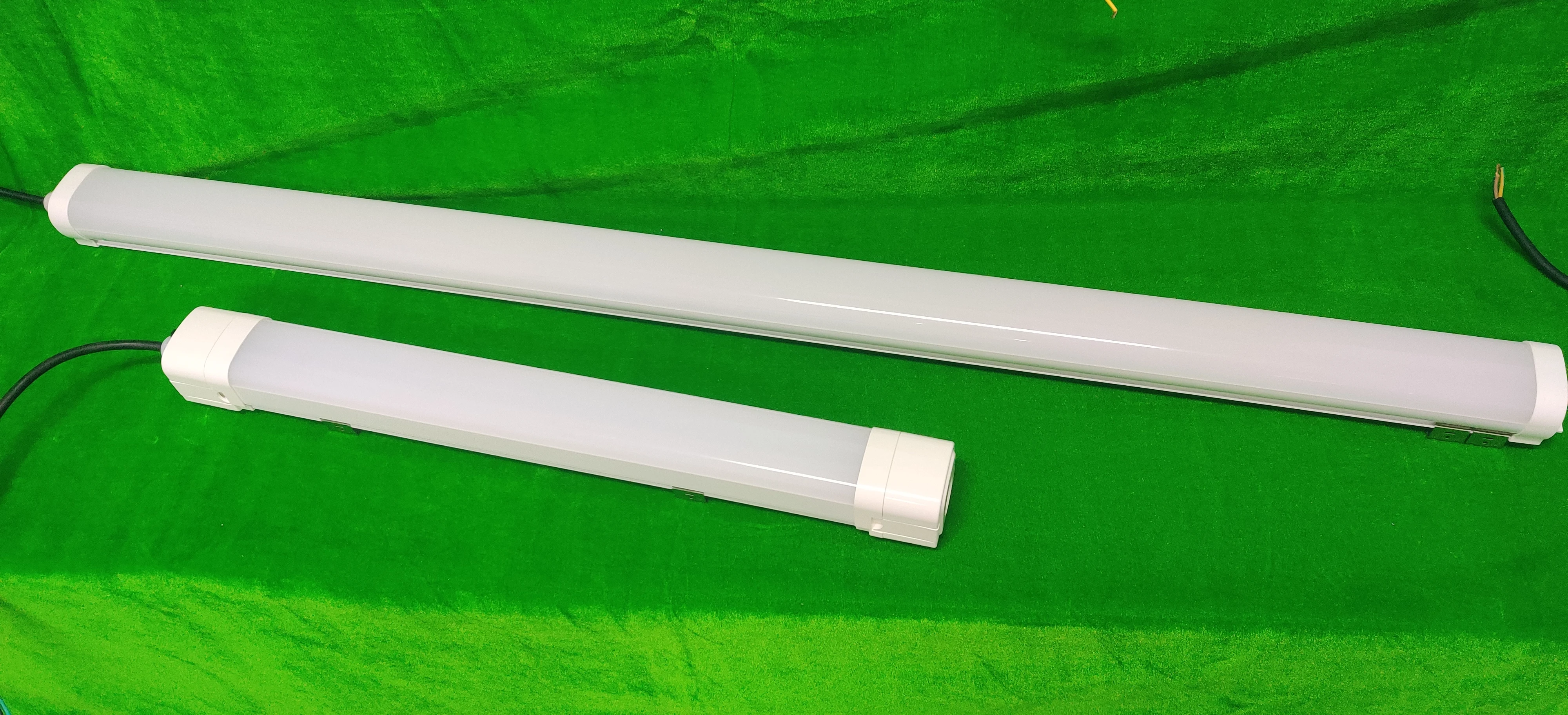 PC Material 4ft IP65 Waterproof CRI 80 Slim Tri Proof LED Light Fixture 50W 6000lm Led Tri-proof Light