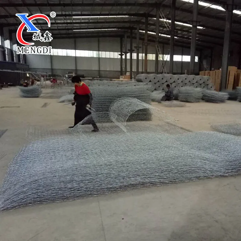 hexagonal hole  galvanized /pvc coated gabion mesh roll