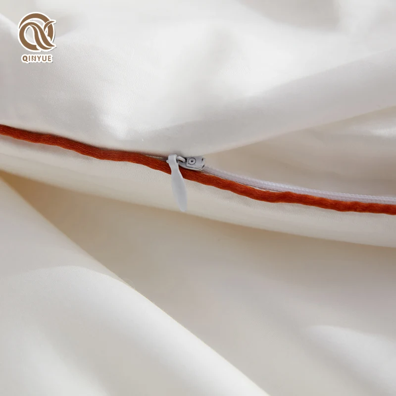 Colling Soft Luxury Solid Color Handmade Summer Duvet King Queen Twin Size Cotton Shell Silk Filled  Duvet Set