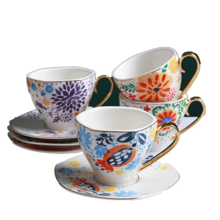 New Design Hot Sales Gold Handle Ceramic Tea Cups and Saucers Luxury Porcelain Coffee Cup Sets with Saucers Gold Rim Wholesale