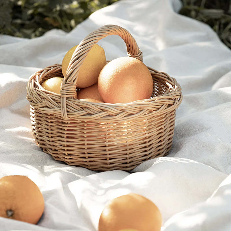 Best-selling hand-woven wicker baskets children fruit picking storage toys decorated fruit bamboo baskets hand-woven flower pots