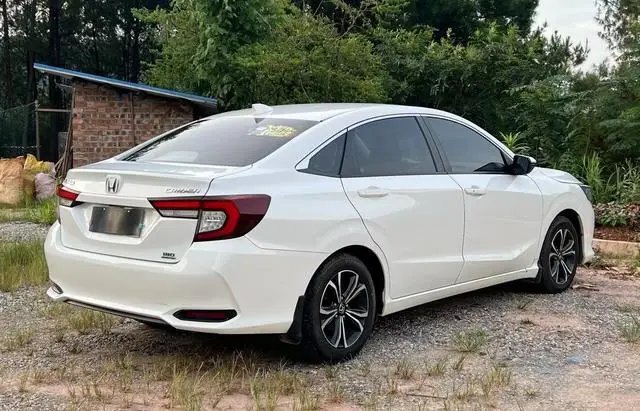Used cars for sale  Honda Lingpai 180Turbo CVT Phantom Night Edition 2021 - 2023 license plate fine car