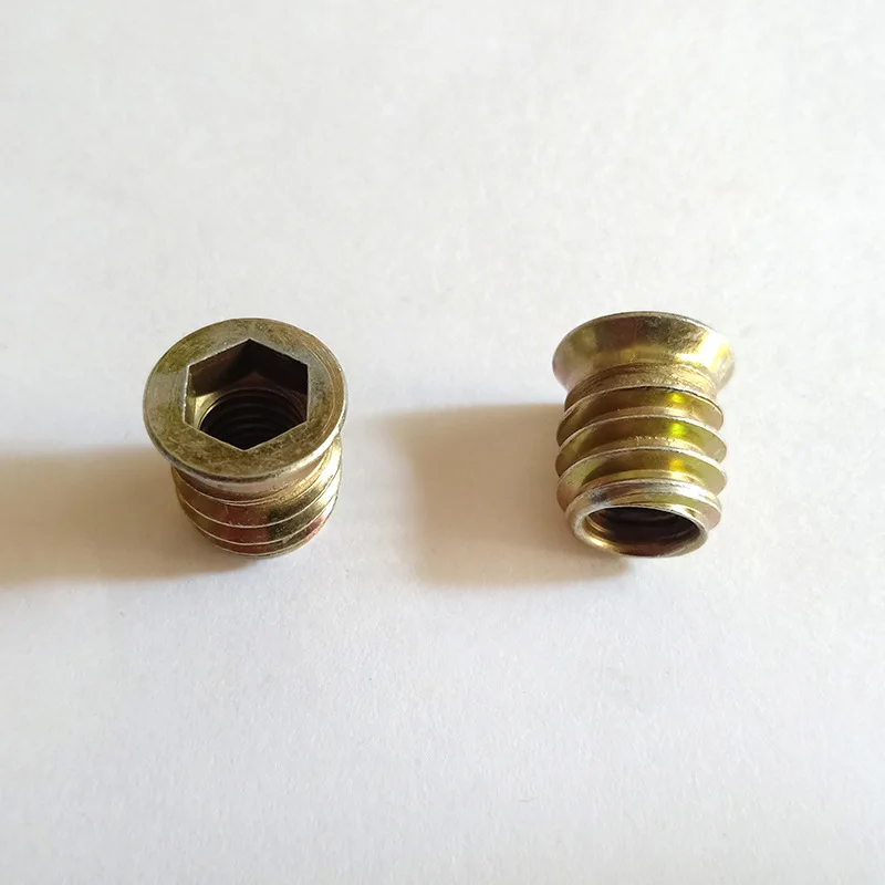 Furniture Threaded Insert Nuts For Wood Hex Socket Screw Flanged Barbed Zinc