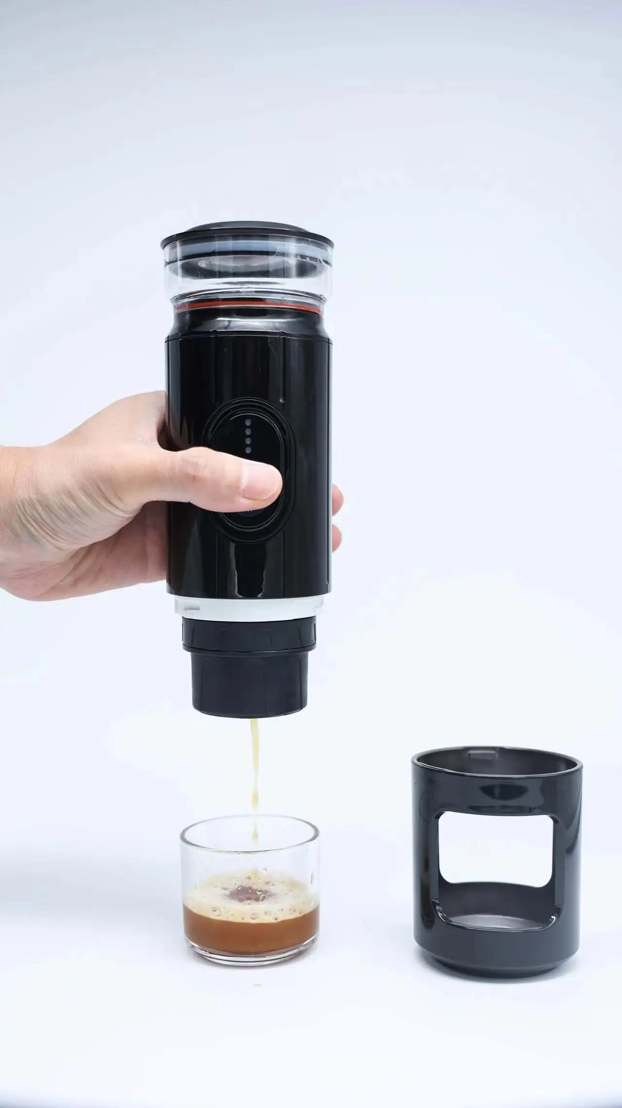 2024 new design prortable mini  coffee machine with heating function with battery espresso machine for office for outdoor