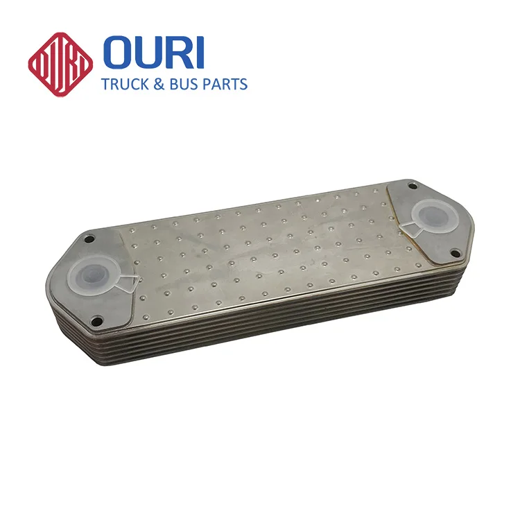 OURI Truck Spare Parts Oil Cooler For Scania Truck 1333183 1900032