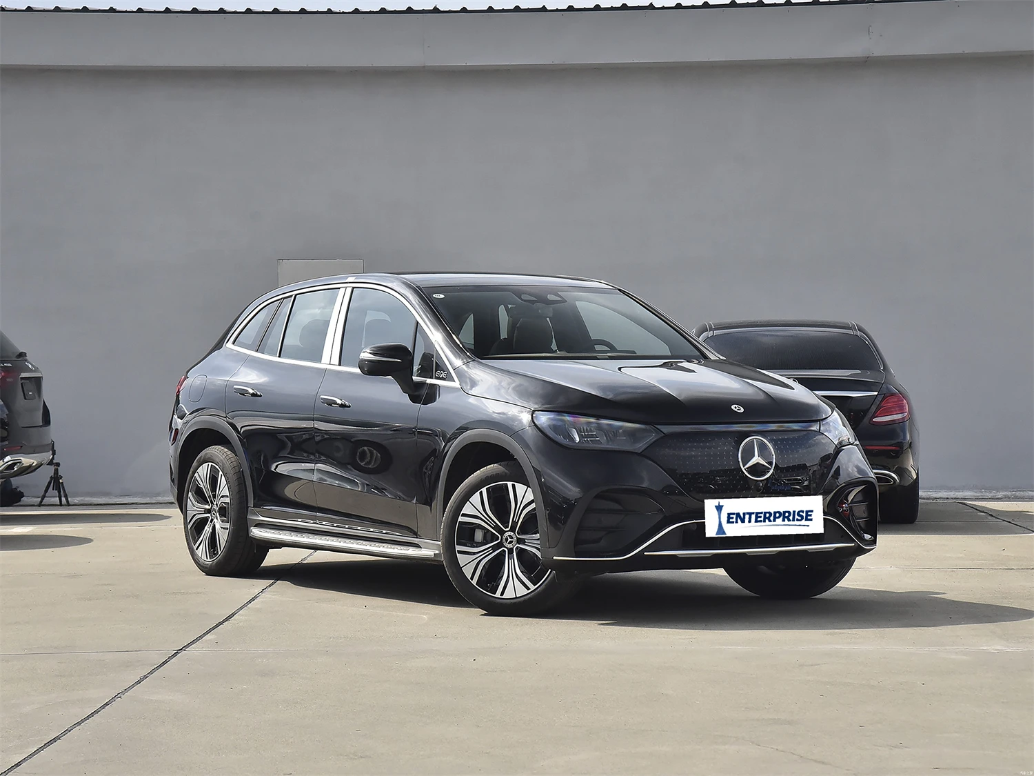 for Mercedes-Benz EQE SUV New 500 Luxury 4Matic 2024 609 km 408Ps HorsePower EV SUV Car