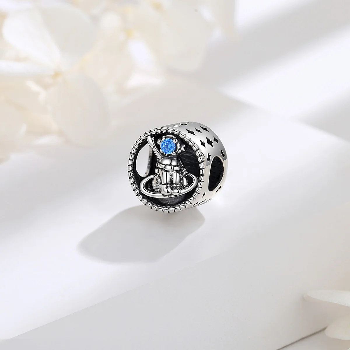 Wholesale custom design 925 sterling silver bulk astronaut beads beaded charm bracelets for women