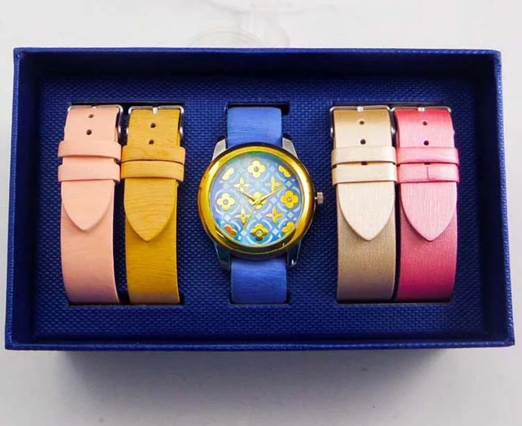 Best Selling Private Label Brands Lady New Watches Customize Latest Luxury Ladies Girls Oil Pressed Dial Gold Watch for Women