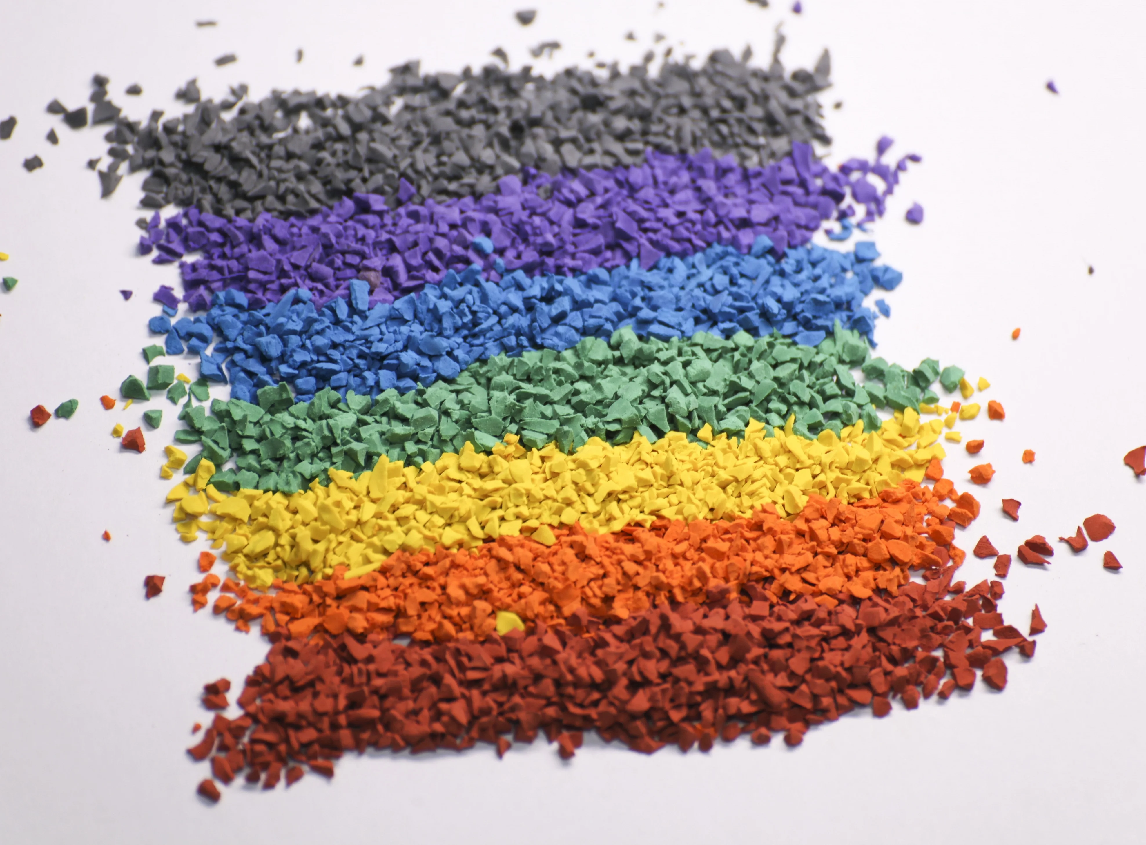 Заводская поставка, EPDM резиновые гранулы, этиленпропиленовый диеновый мономер, EPDM, покрытие для пола, залито, для игровых охранников