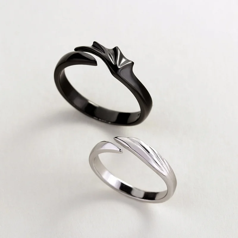 Wholesale Beautiful Cute Alloy Couple Ring Lovers Trendy Fashion Simple Black and White Opening Adjustable Ring