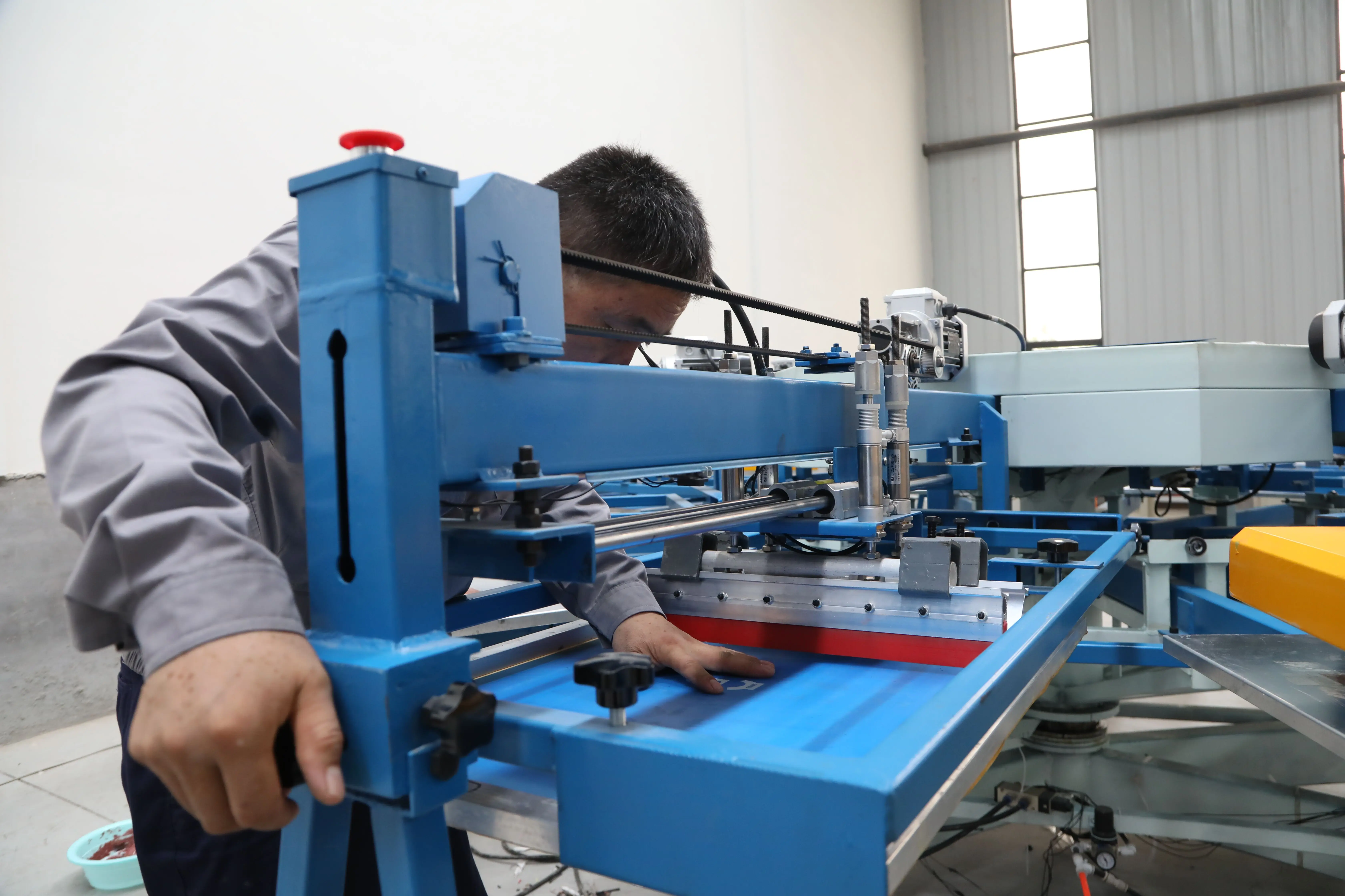 Multi colors Automatic carousel rotary silk screen shirts printing machine for t shirt/garments/textiles