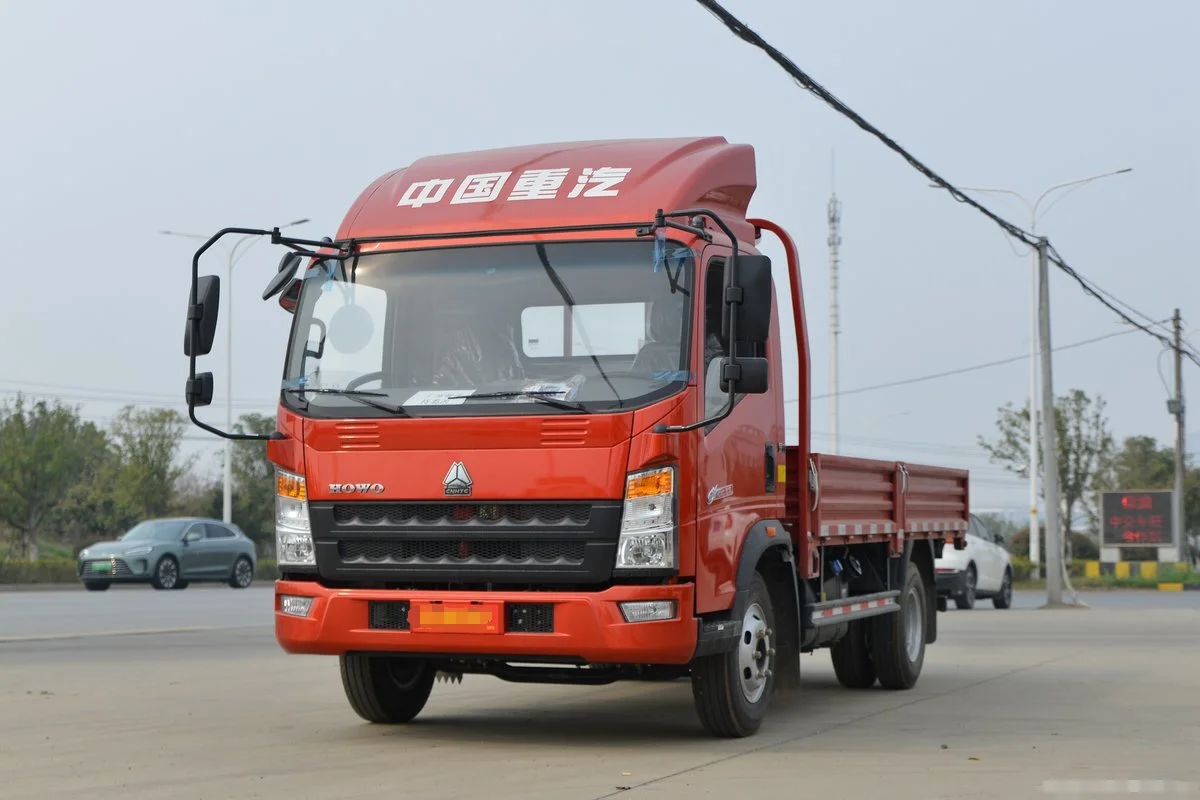 Hot Selling LHD Truck Sinotruk Howo 3.5ton 120hp 4x2  light Cargo Trucks