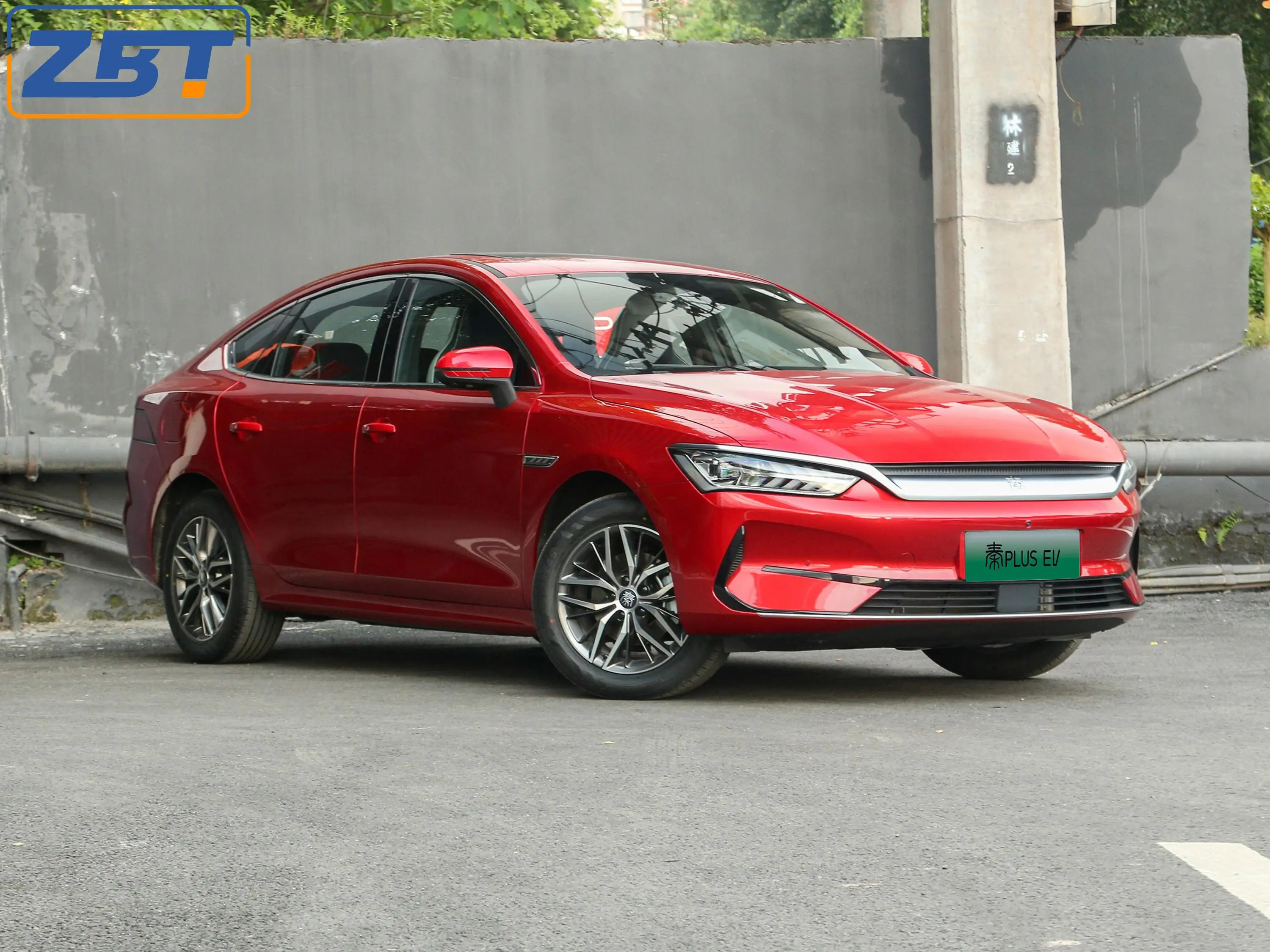 BYD Qin Plus ev 4x2 2WD FWD sedan NEDC 400km 500km 600km remote start auto pure electric private car with LED headlight