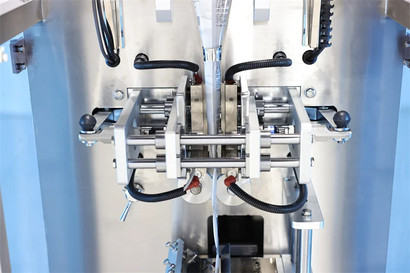 100bags/min Honey Sachet Packaging Machine Honey Filling Packaging Machine 20g Honey Packaging Machinery