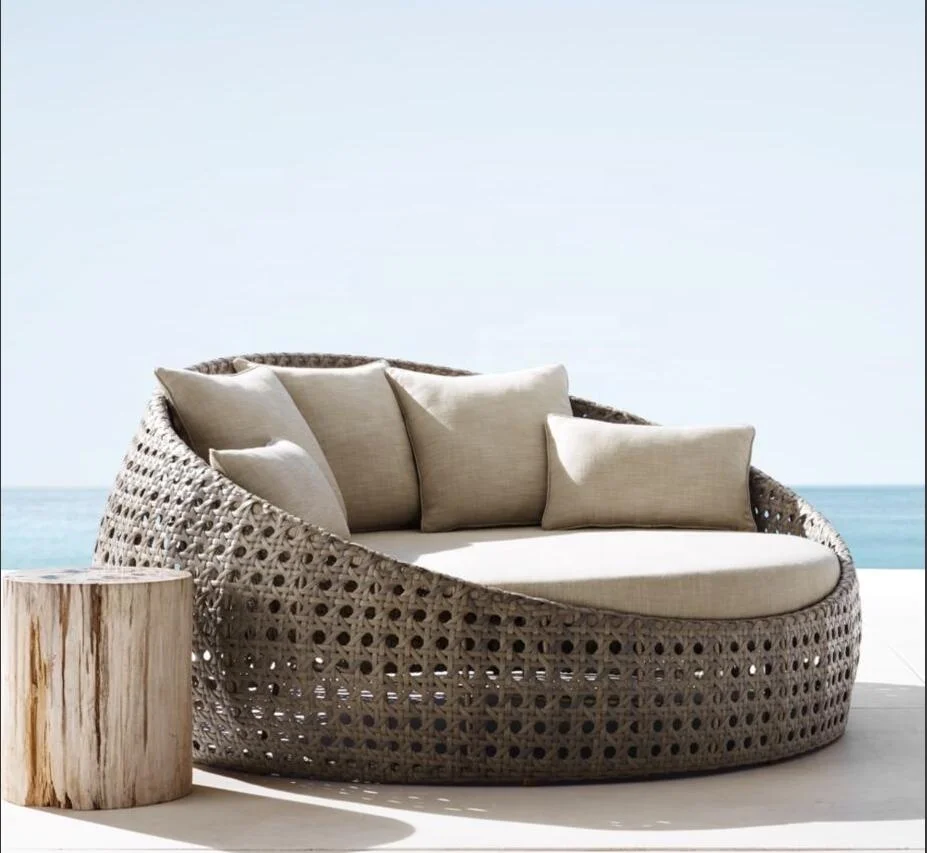 Unique design outdoor garden rattan beach lounger chaise lounge furniture