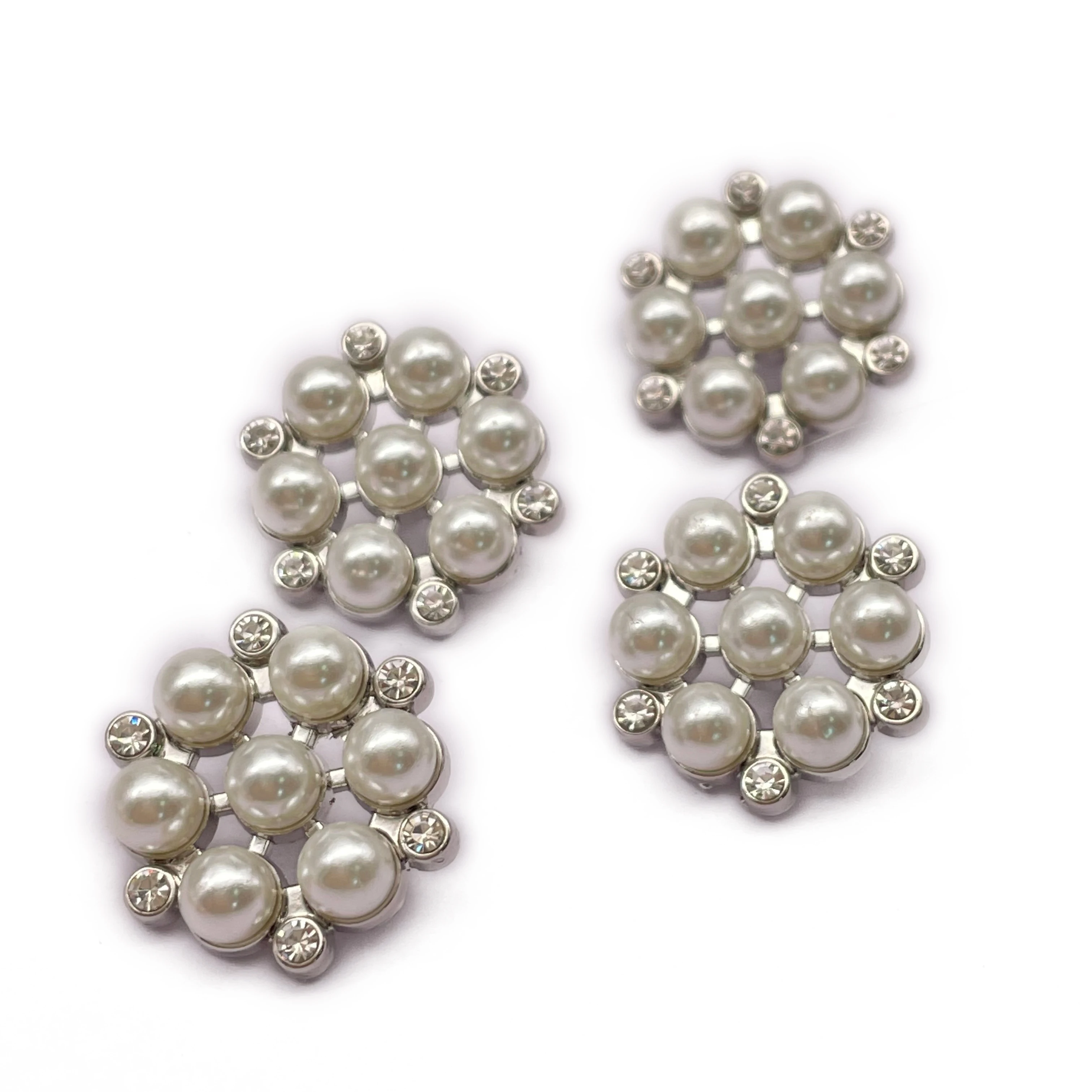 High Quality Custom Shape Decorative Metal Zinc Alloy Pearl 18mm Garment Shank Button For Clothes