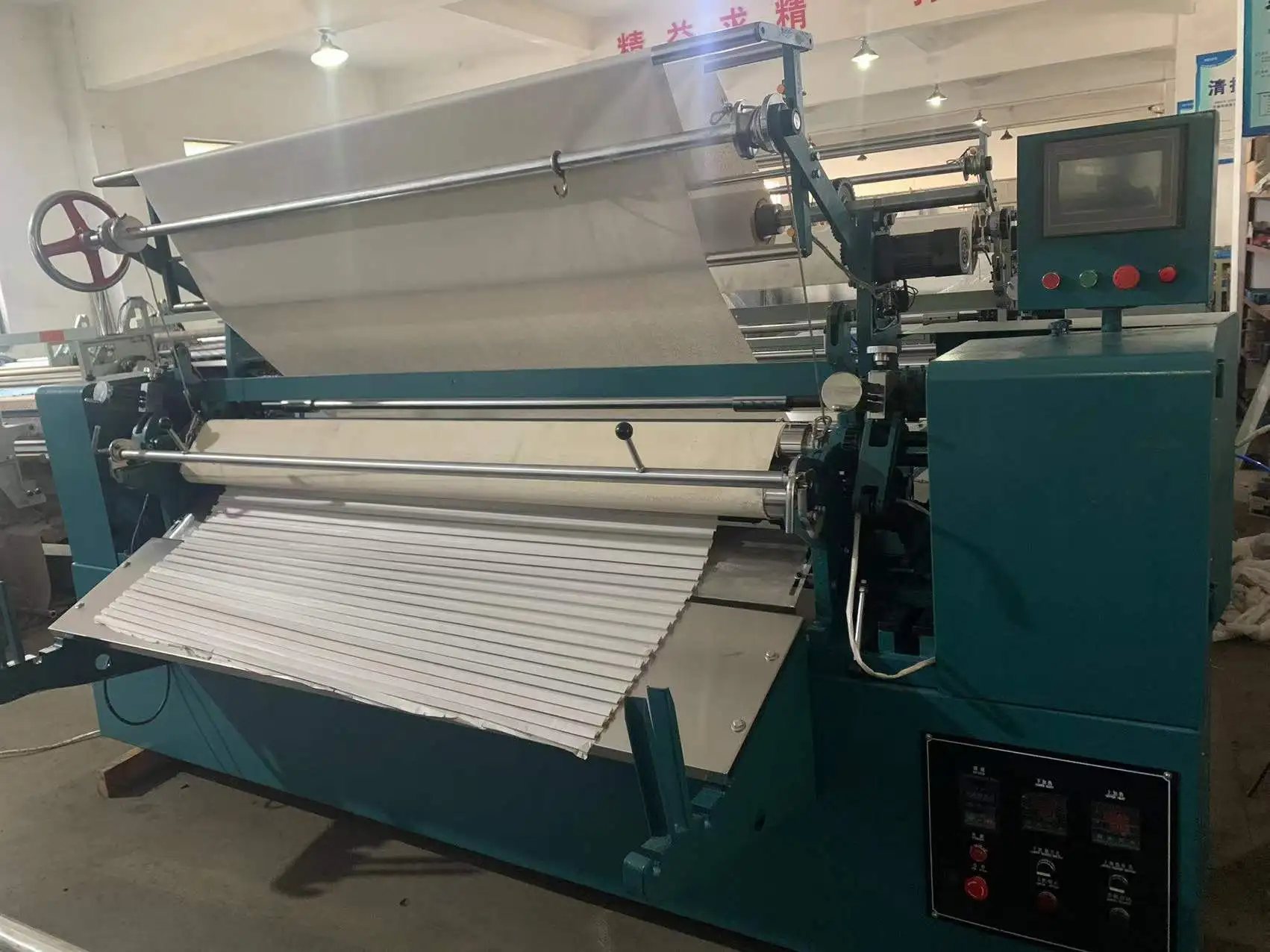 Factory refresh textile skirts garment pleating machine pleated textile machine