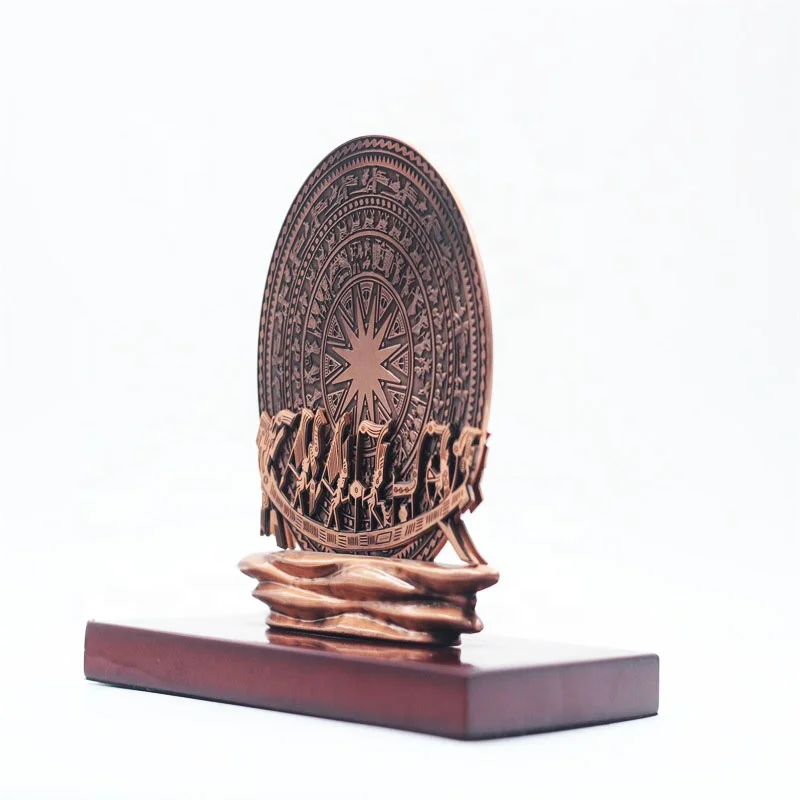High Quality Decoration Custom Metal Trophy with wood metal trophies made in china