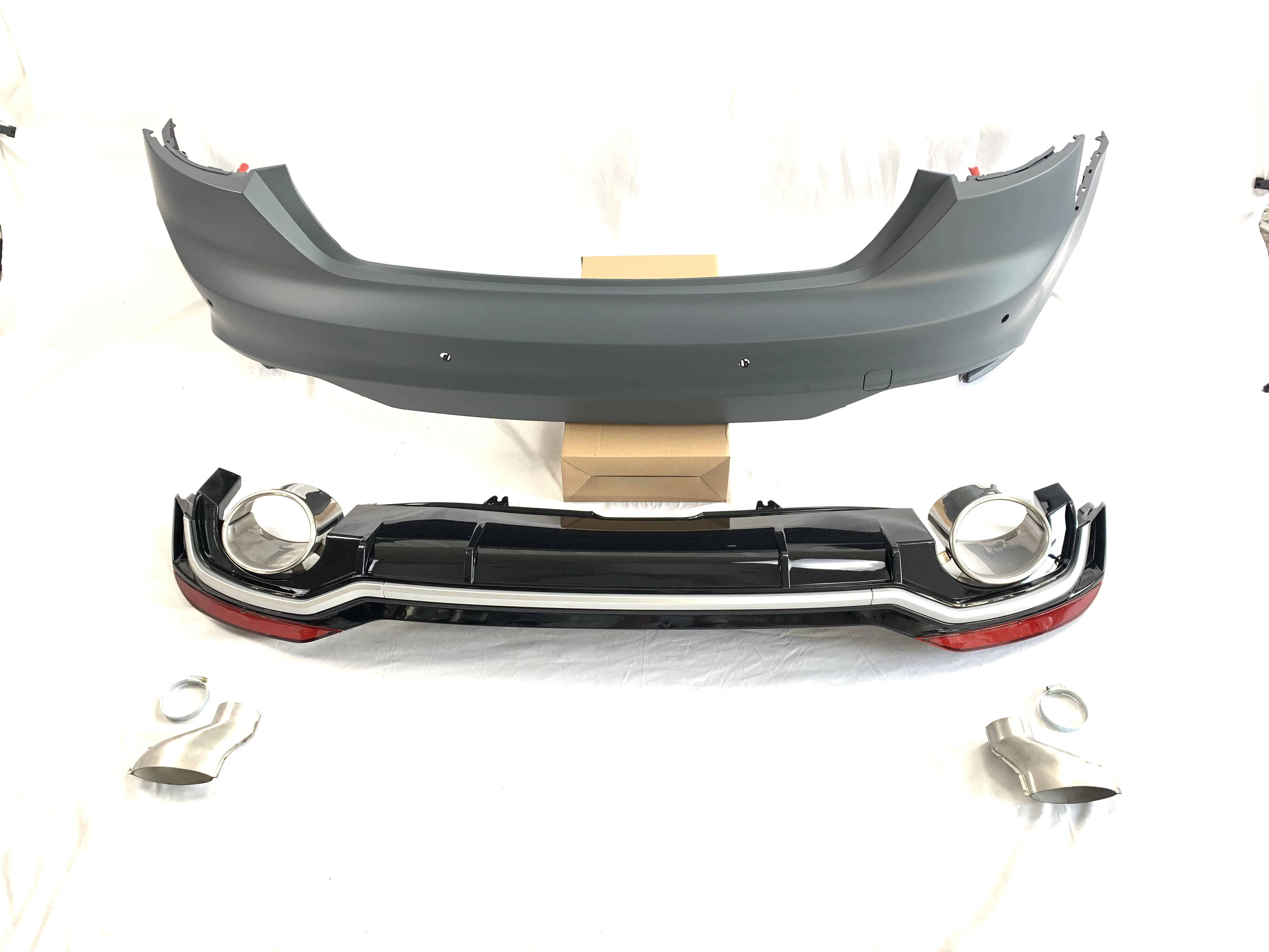 RS5 Rear bumper for Audi A5 S5 B9 Rear body kit facelift rs5 bumper for audi a5 s5 2017 2018 2019