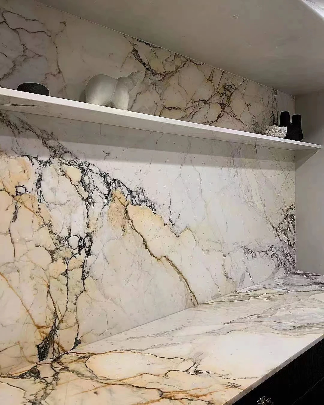 SHIHUI Luxury Stone Designer Customized Calacatta Paonazzo Polished Glazed Marble Surface Slabs Stone Slab Flooring Wall Tiles