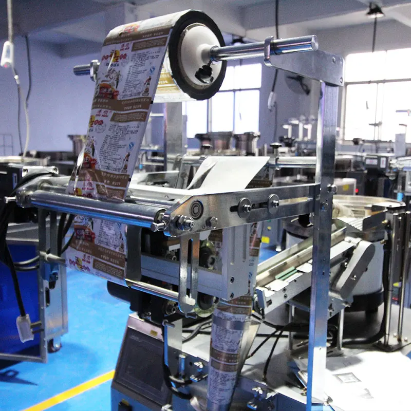 Automatic screw bolt accessory packing machine with counting systems for hardware fastener/caps/allen keys