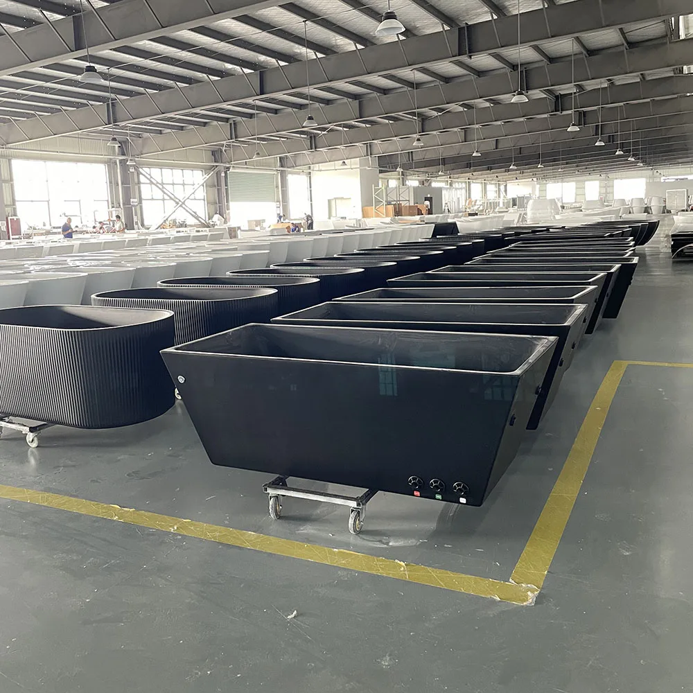 New Design Black Cold Plunge Tub Freestanding Cold Water Therapy Acrylic Art Ice Bath Tub
