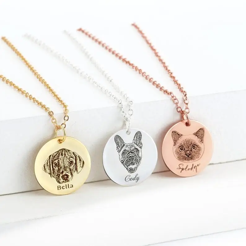 2024 Pet Portrait Necklace Custom Cat Dog Photo Jewelry Pet Birthday Gift for Pet Lover Engraved Portrait Necklace