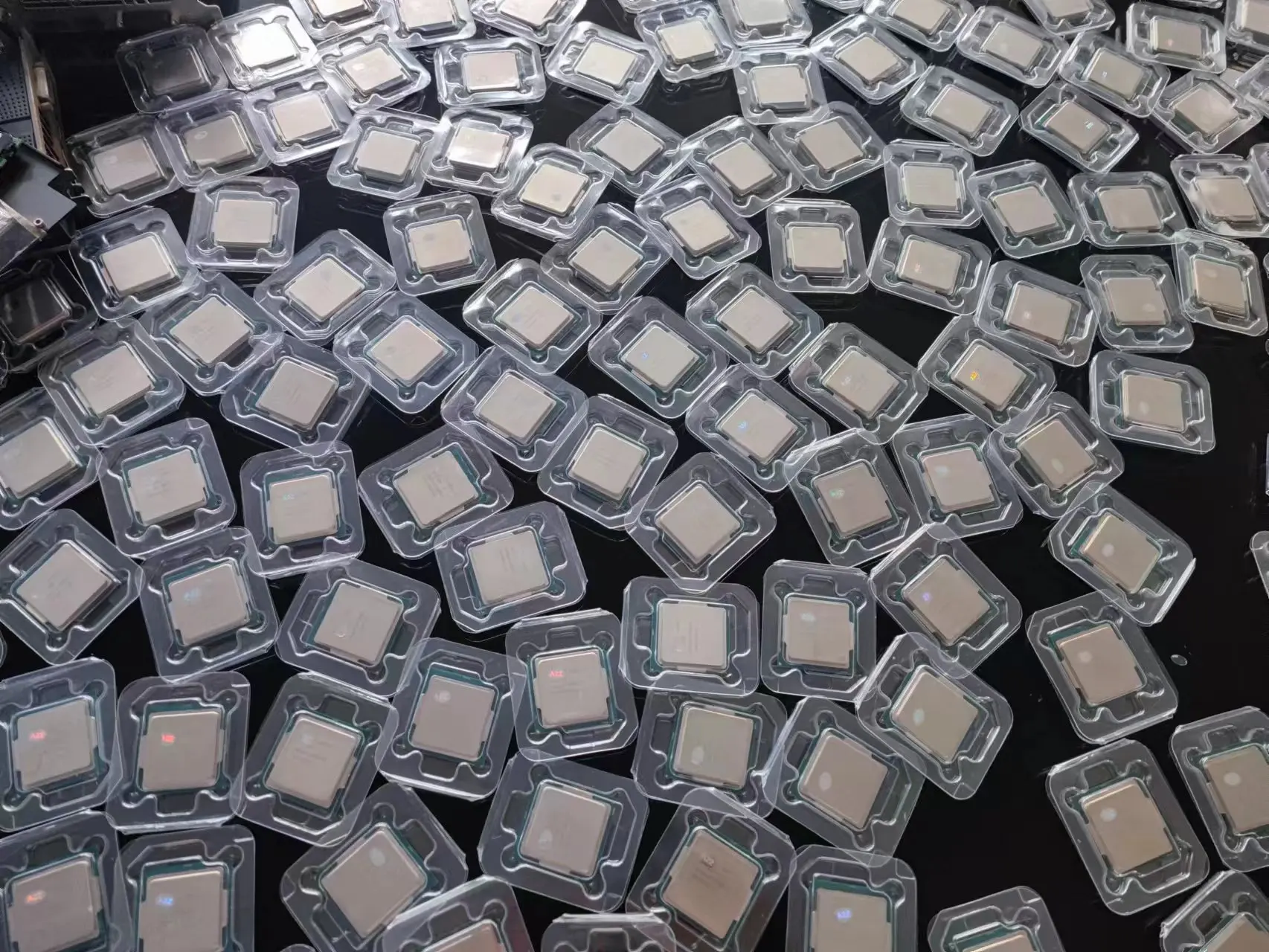 Intel Xeon E5-2603v2 processor 10M 1.8GHz 4 Cores 4 Threads 80W LGA 2011 E5 2603v2 CPU for servers