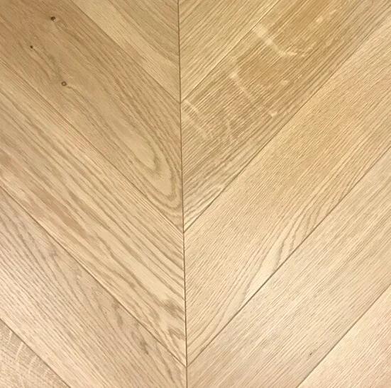 2022 IN STOCK ! 2022 new product Engineered white oak chevron flooring