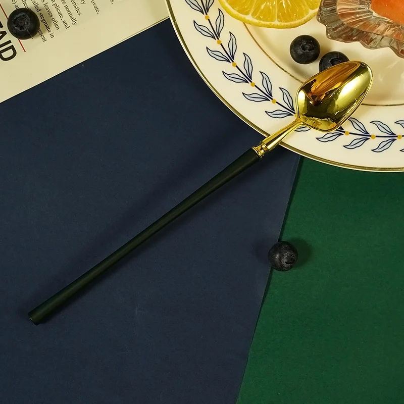 European and American fashion coffee spoon dessert hotel wedding gold set tableware tableware knife fork spoon box stainless ste