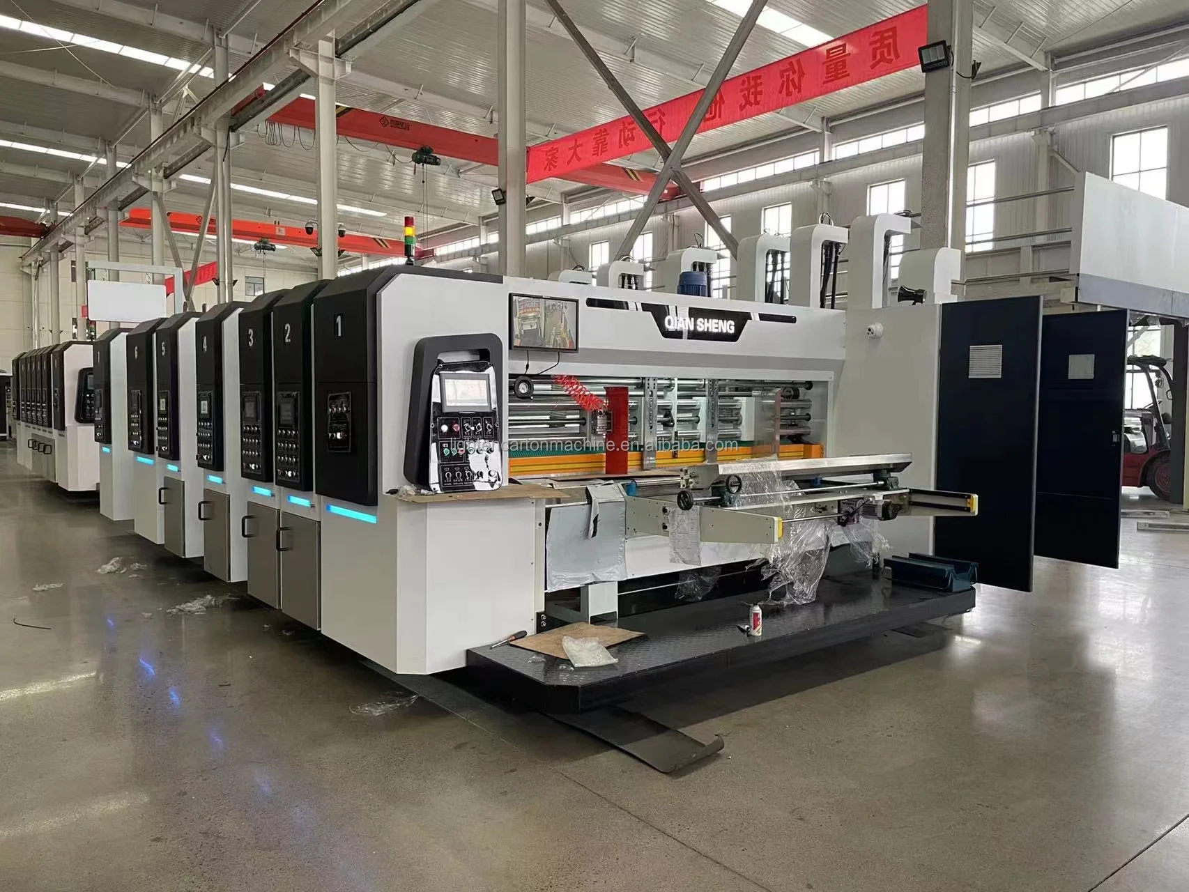 Fully Automatic Type Corrugated Cardboard Box Making Machine Printing Slotting Die Cutting Machine