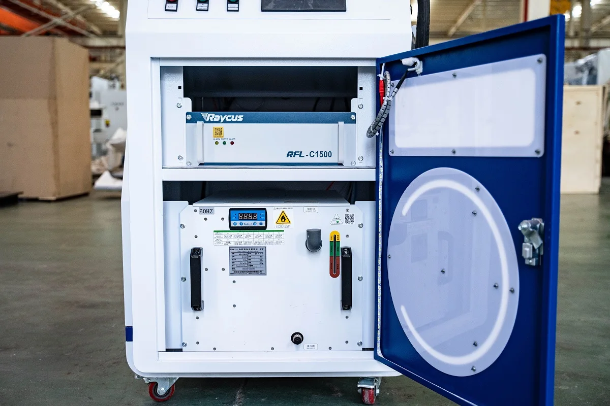 multiple function 1500 watt three in one 3-in-1 fiber laser handheld laser rust clean cut welder