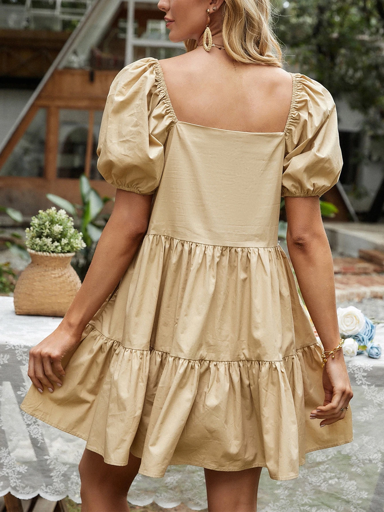 2021 New arrival sweetie Puff Sleeve  Solid Color Square Collar Summer Shorts Sleeve ladies Dress