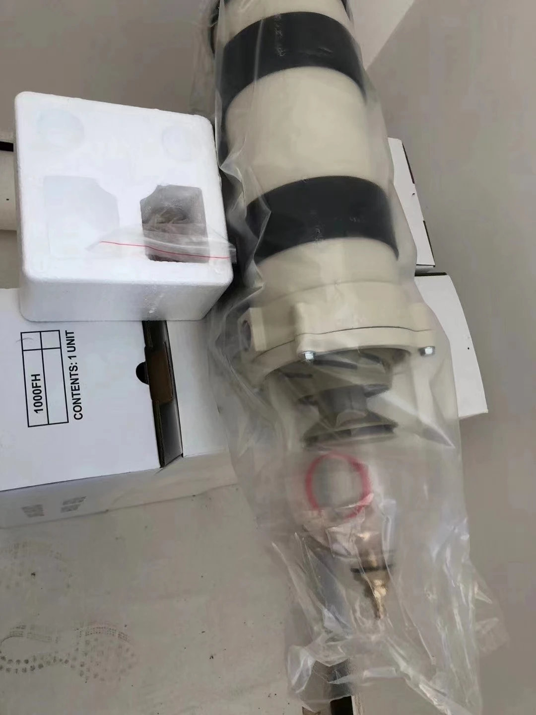 Hydraulic oil filter element 590-9787