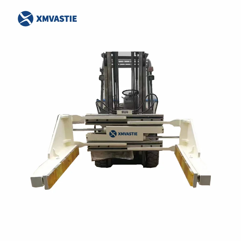 Diesel/LPG/electric forklift with XMVASTIE block clamps for bricks handle or side shift options