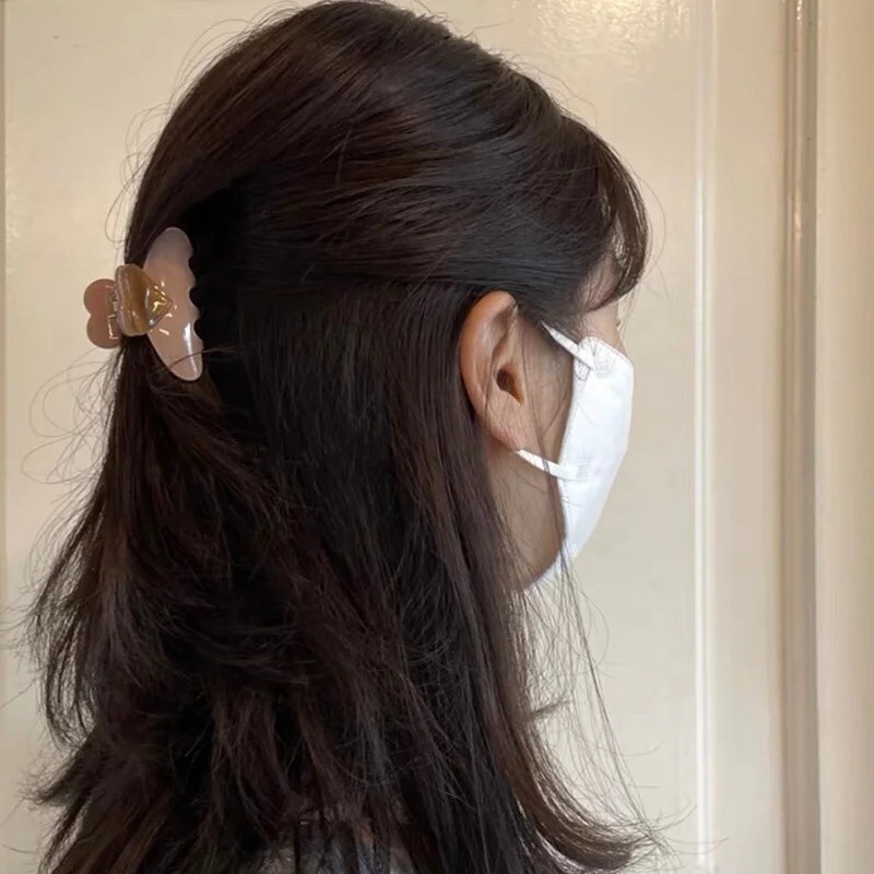 wholesale cute small size 6 cm handle with love heart acetate hair claw clip  kids hair accessories  jaw clips