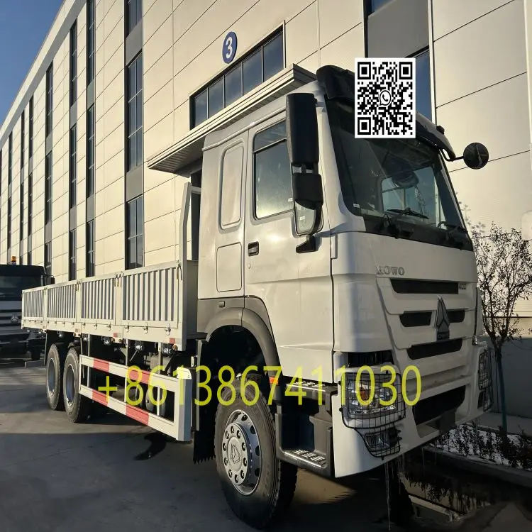 CNHTC Sinotruk Howo 6x4 10 Wheelers 300hp 340hp Low Fender Cargo Truck Brand New & Direct From Factory