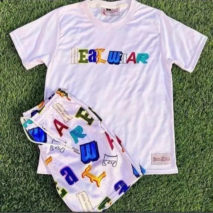 DCY 2024 New Products Smiling Expression 2 Piece Short Sleeve Shorts Set,Custom Men Short Sets Two Piece