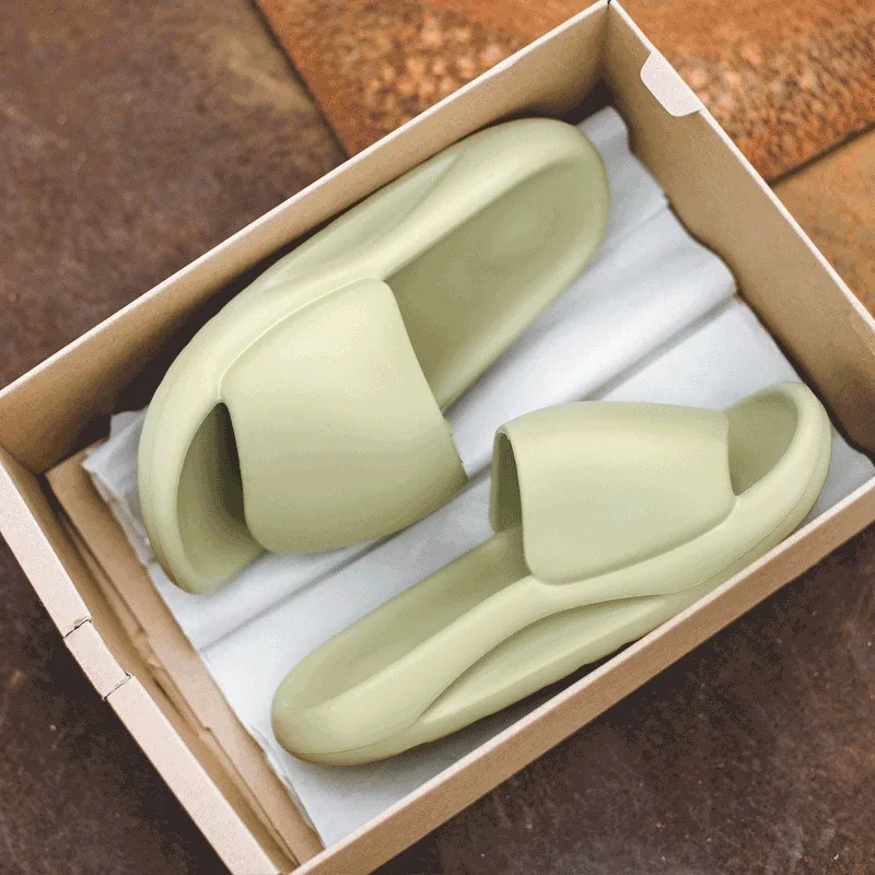 Latest design men soft thick-soled leisure EVA hotel Out Wear Thick Sole unisex wholesale bathroom slippers for women