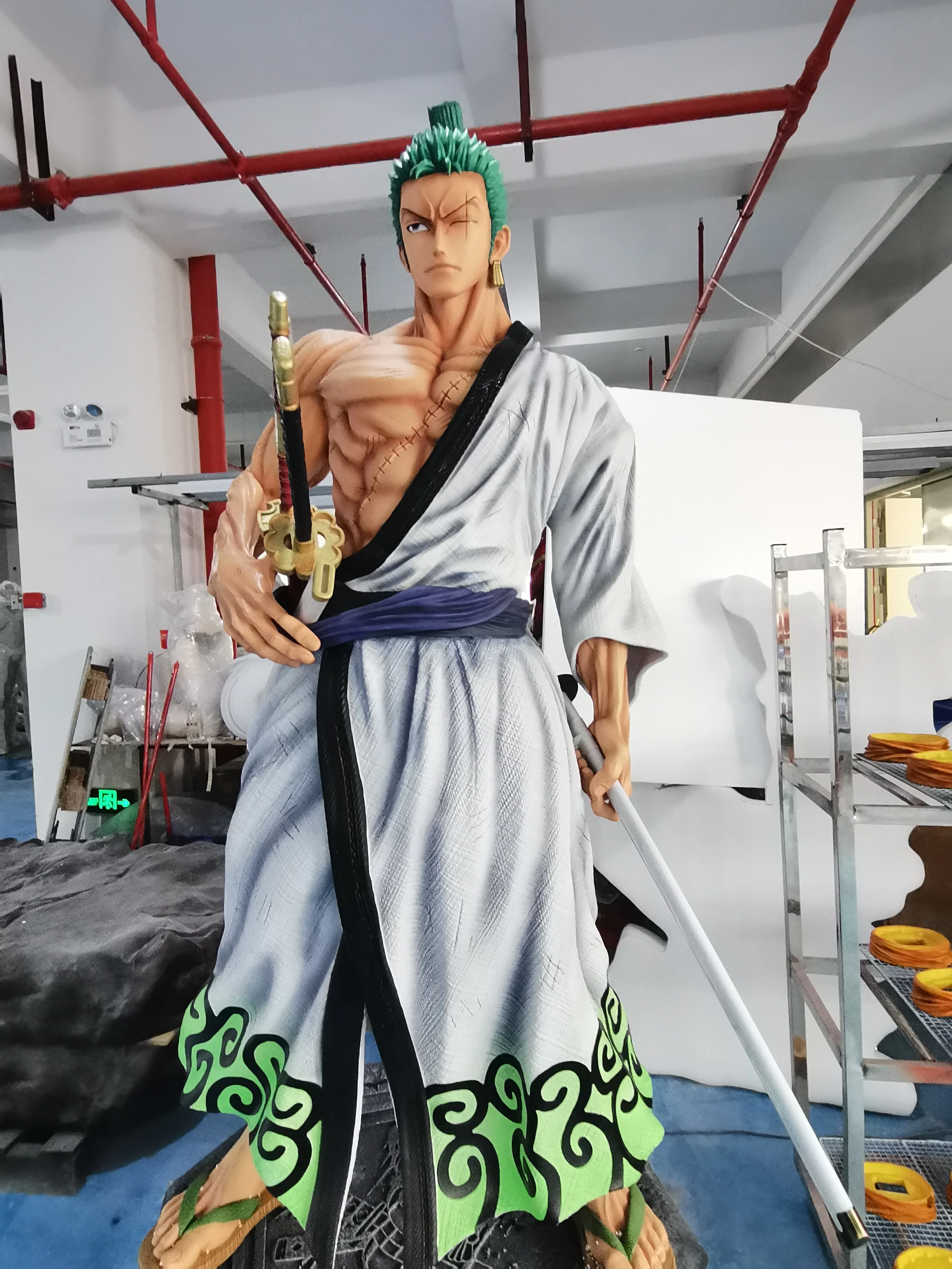 Custom Life Size New Style Anime Sculpture Fiberglass Ace Luffy One Piece Resin Luffy Zoro Statue For Sale