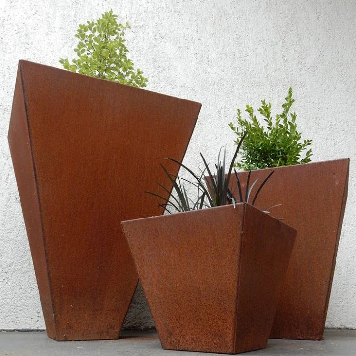 Factory Supply Outside Large Metal Flower Pots Outdoor Patio Decorative Plant Pots Garden Street Public Corten Steel Planter