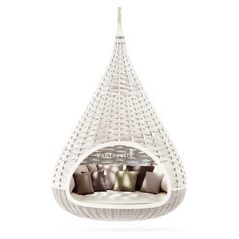 Customized Hanging Lounge Day bed House Wide Rattan Weaving High End Luxury tropicana elements hotel furniture