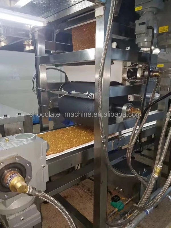 Automatic energy bar peanut candy bar Chocolate Bar Making Machine