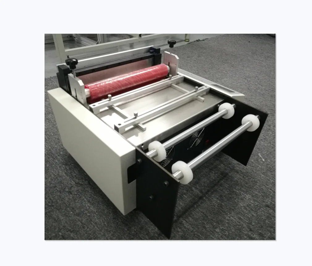High Quality Auto Feeding System Cloth Cutting Machines 1625 Oscillating Knife fabric cutter ultrasonic cutting slitting machi